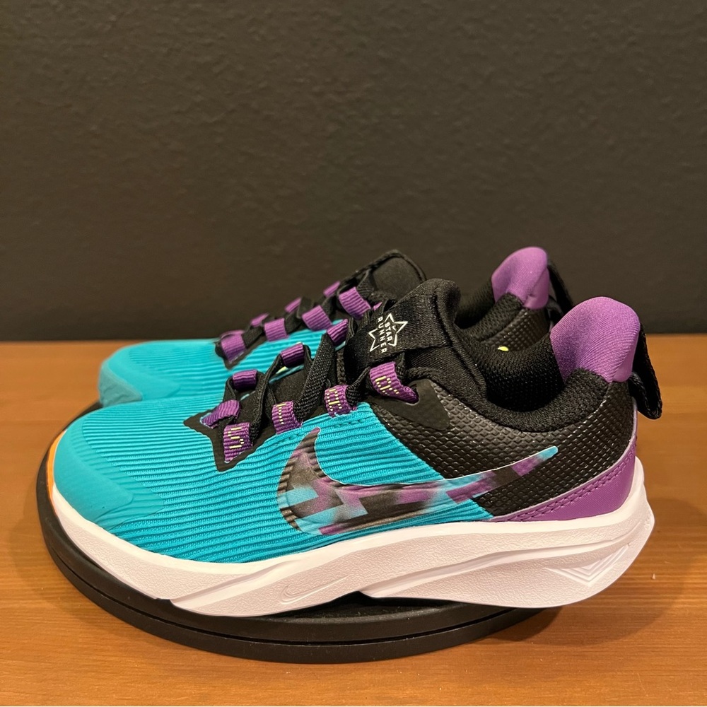 Nike Star Runner 4 NN SE Little Kid Teal And Purple Low Top Slip On Sneakers 11C